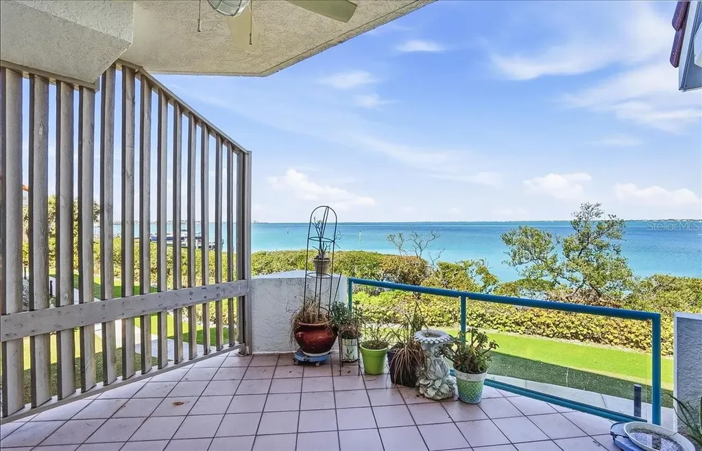 380 Gulf Of Mexico Drive Longboat Key FL 34228