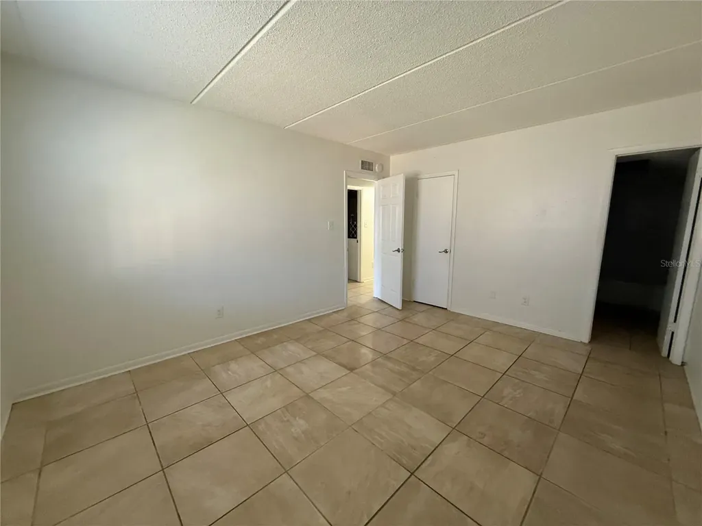 4725 Joseph Court Tampa FL 33614