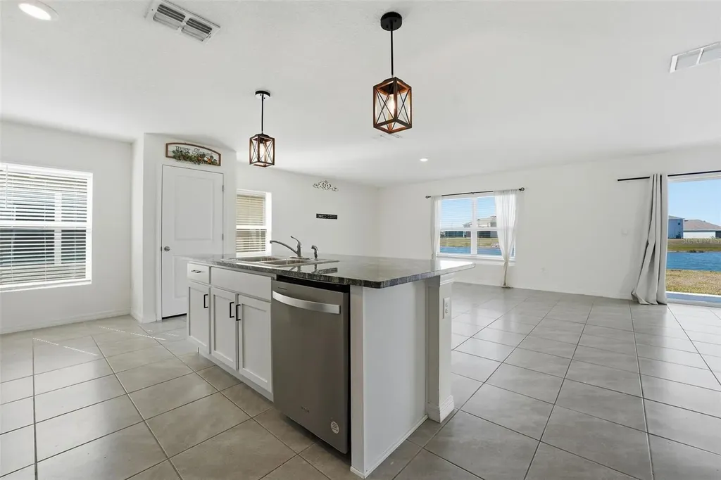10215 Charlotte Drive Parrish FL 34219