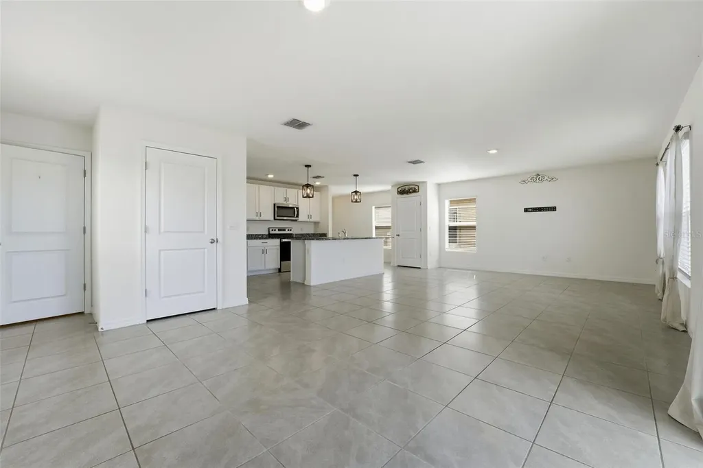 10215 Charlotte Drive Parrish FL 34219
