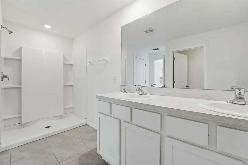 10215 Charlotte Drive Parrish FL 34219