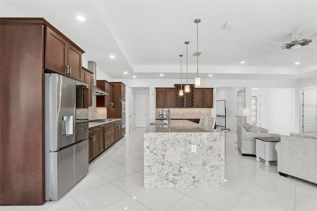 9513 SW 79th Loop Ocala FL 34481