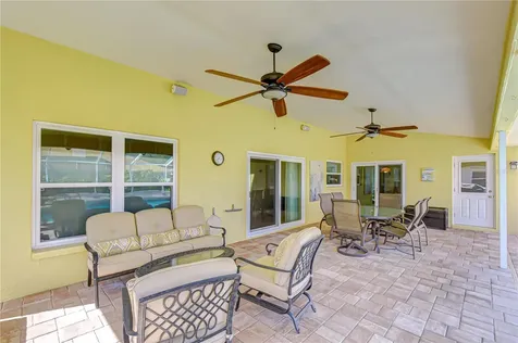 3901 Northridge Drive Valrico FL 33596