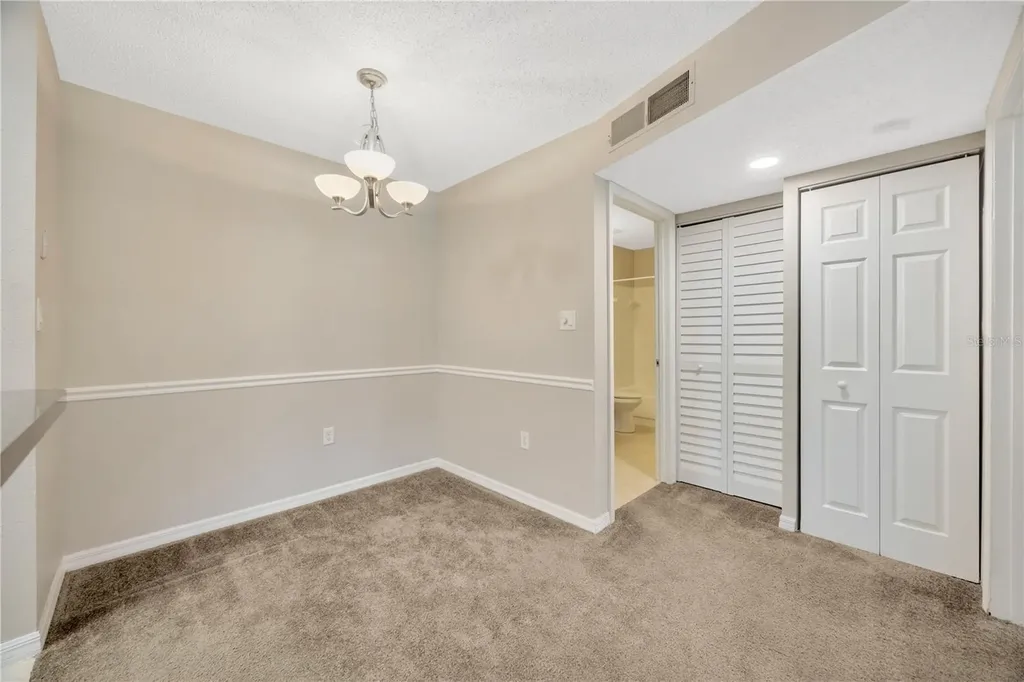 308 Lake Parsons Green Brandon FL 33511