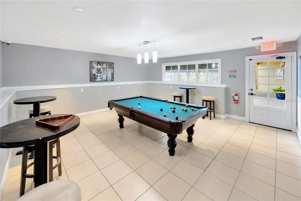 308 Lake Parsons Green Brandon FL 33511