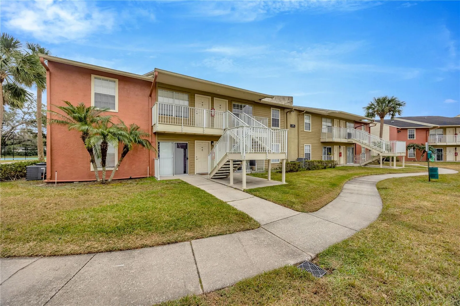 308 Lake Parsons Green Brandon FL 33511