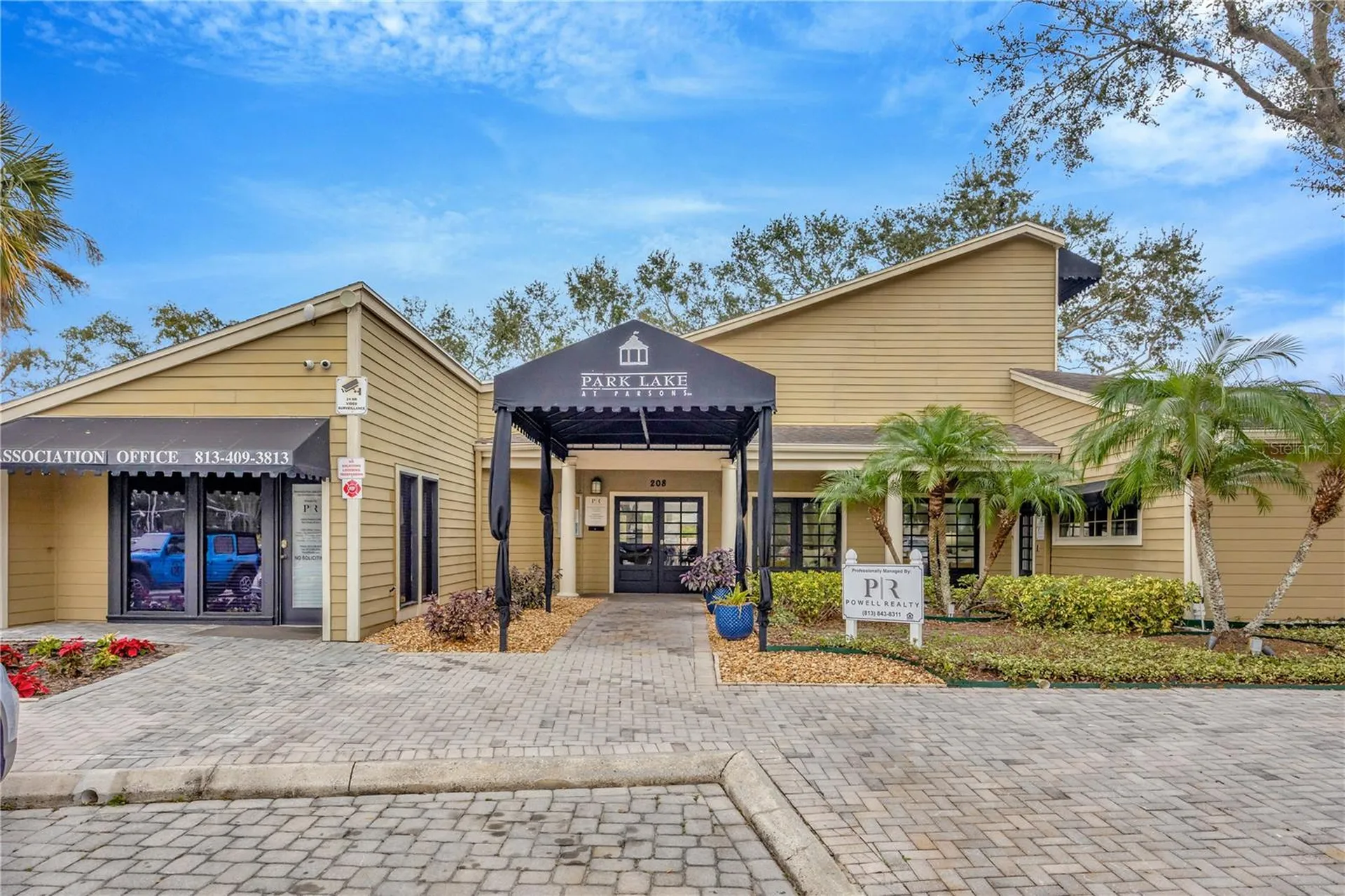 308 Lake Parsons Green Brandon FL 33511