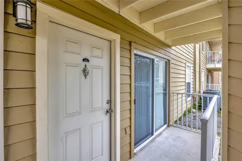 308 Lake Parsons Green Brandon FL 33511