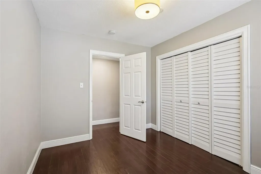 1545 W River Lane Tampa FL 33603