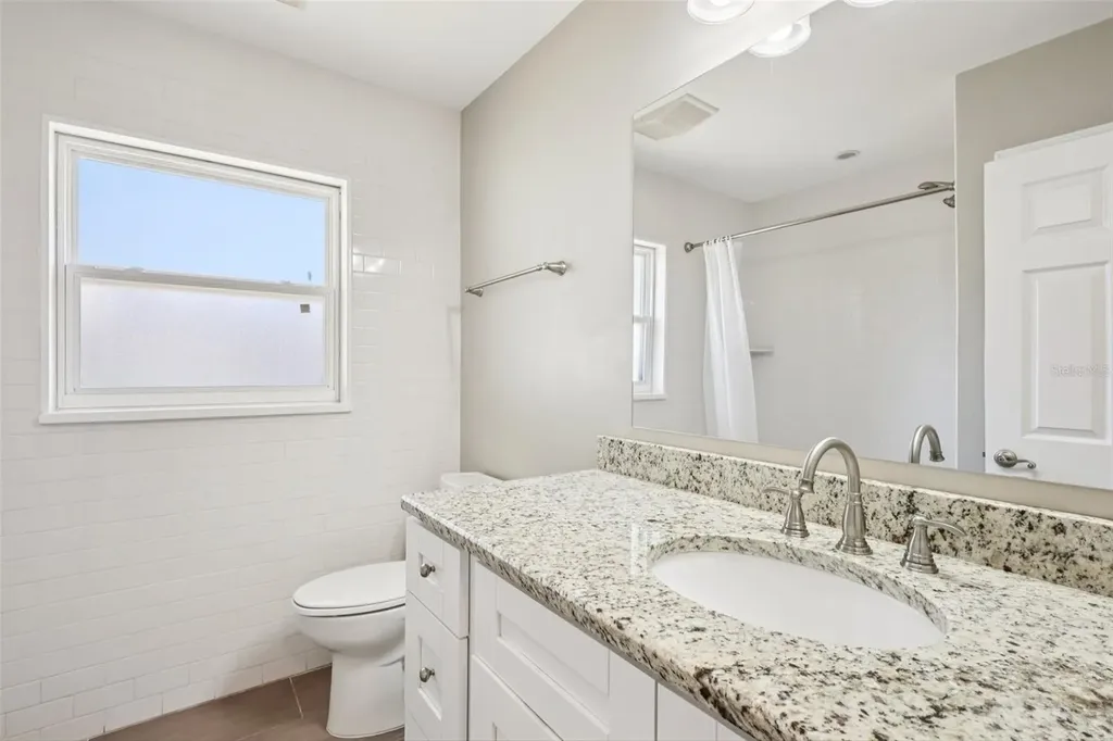 1545 W River Lane Tampa FL 33603