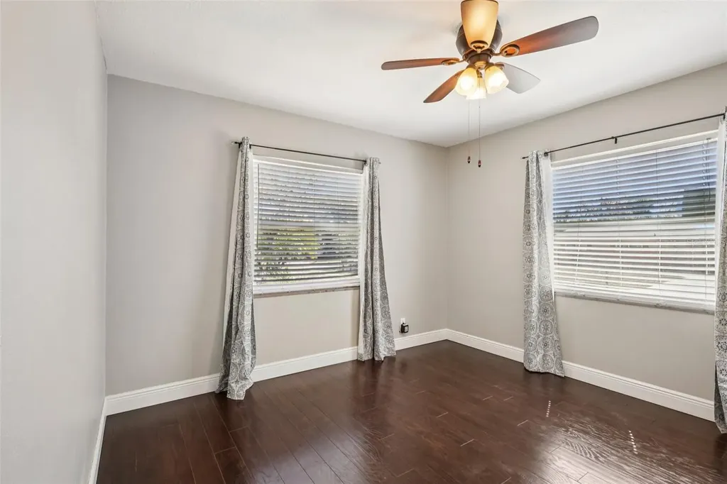 1545 W River Lane Tampa FL 33603