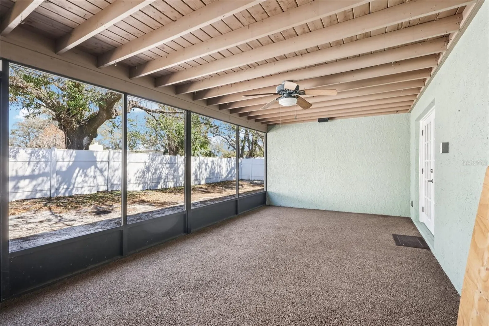 1545 W River Lane Tampa FL 33603