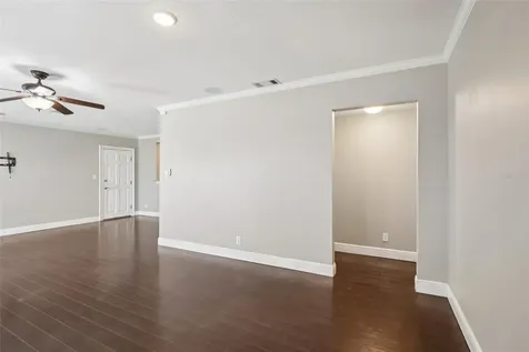 1545 W River Lane Tampa FL 33603