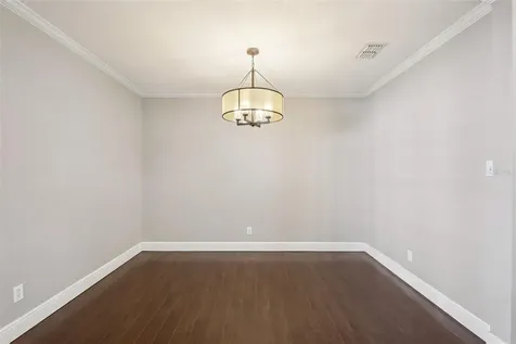 1545 W River Lane Tampa FL 33603