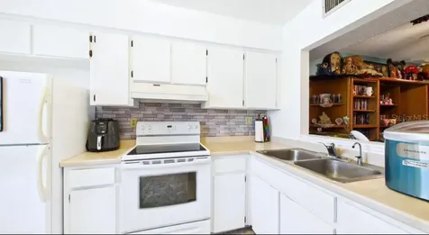 11117 Pembridge Court Port Richey FL 34668
