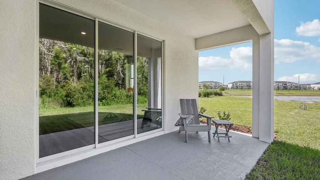 32479 Welling Blade Loop Wesley Chapel FL 33545