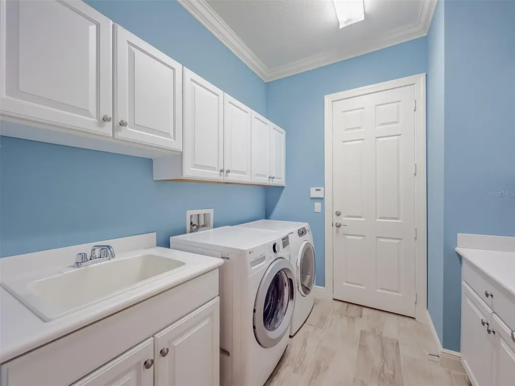 4822 Grand Banks Drive Wimauma FL 33598