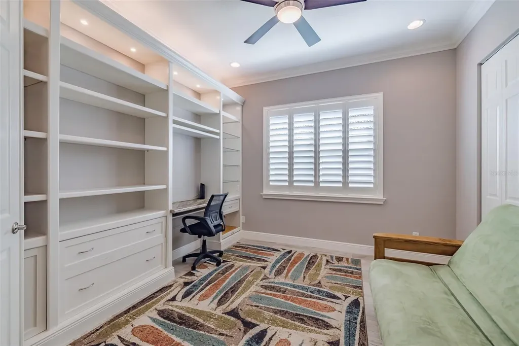 4822 Grand Banks Drive Wimauma FL 33598