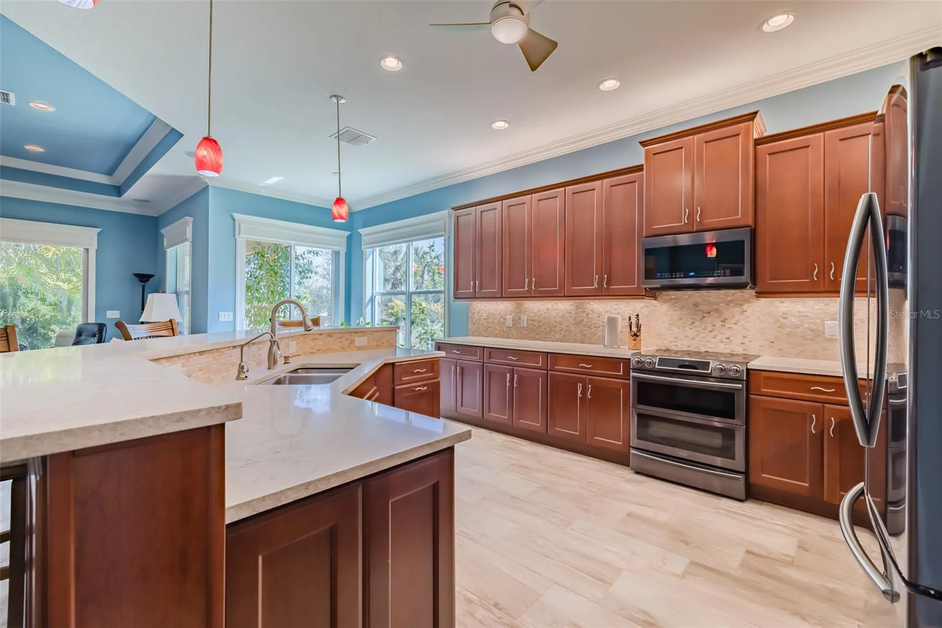4822 Grand Banks Drive Wimauma FL 33598