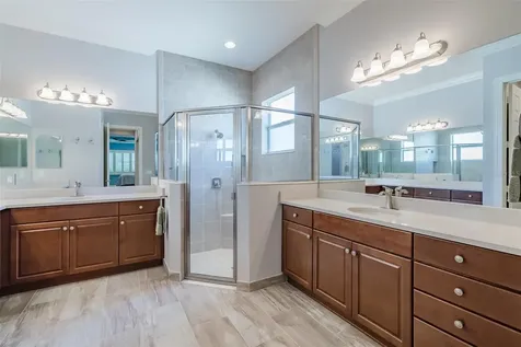 4822 Grand Banks Drive Wimauma FL 33598