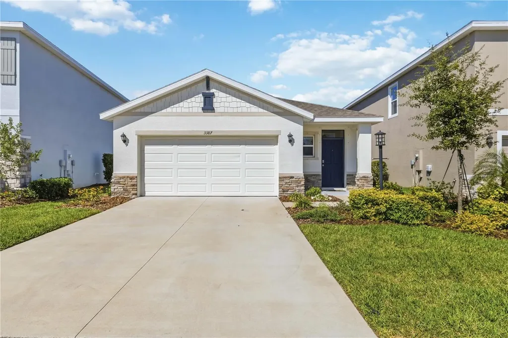 3387 Hilltop Circle Bradenton FL 34211