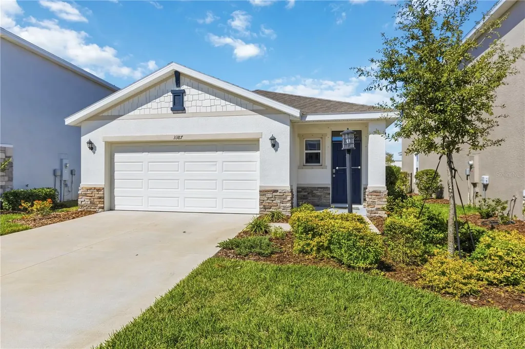 3387 Hilltop Circle Bradenton FL 34211