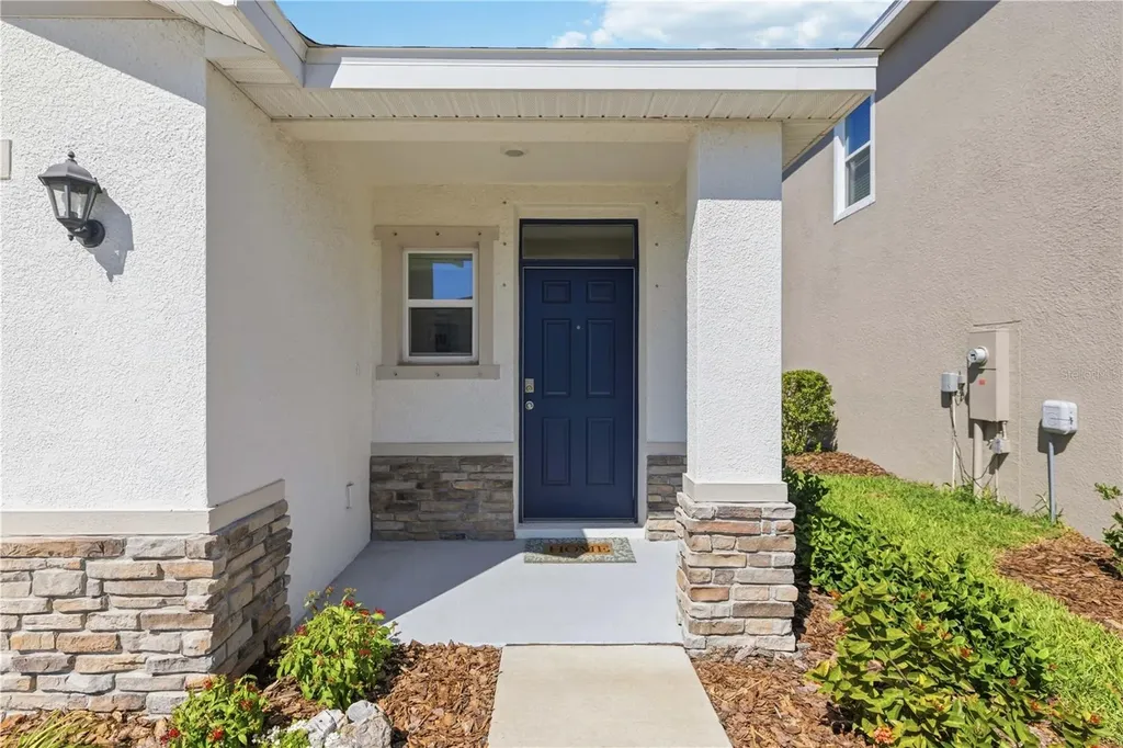 3387 Hilltop Circle Bradenton FL 34211