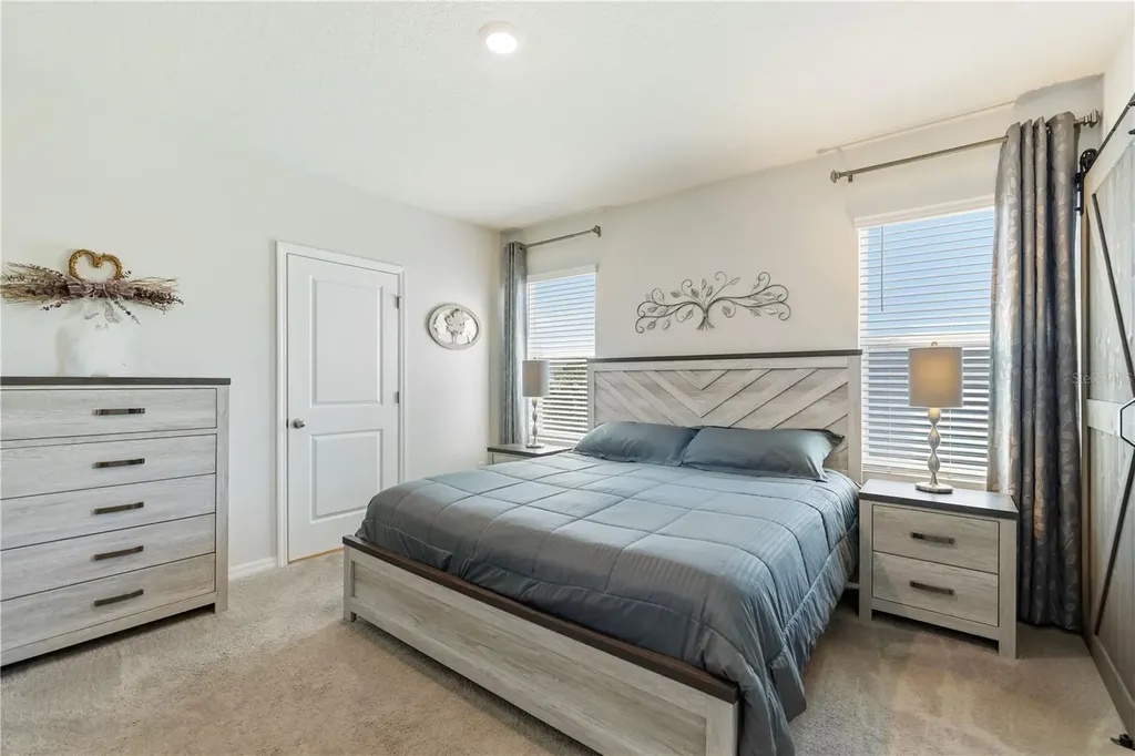 3387 Hilltop Circle Bradenton FL 34211