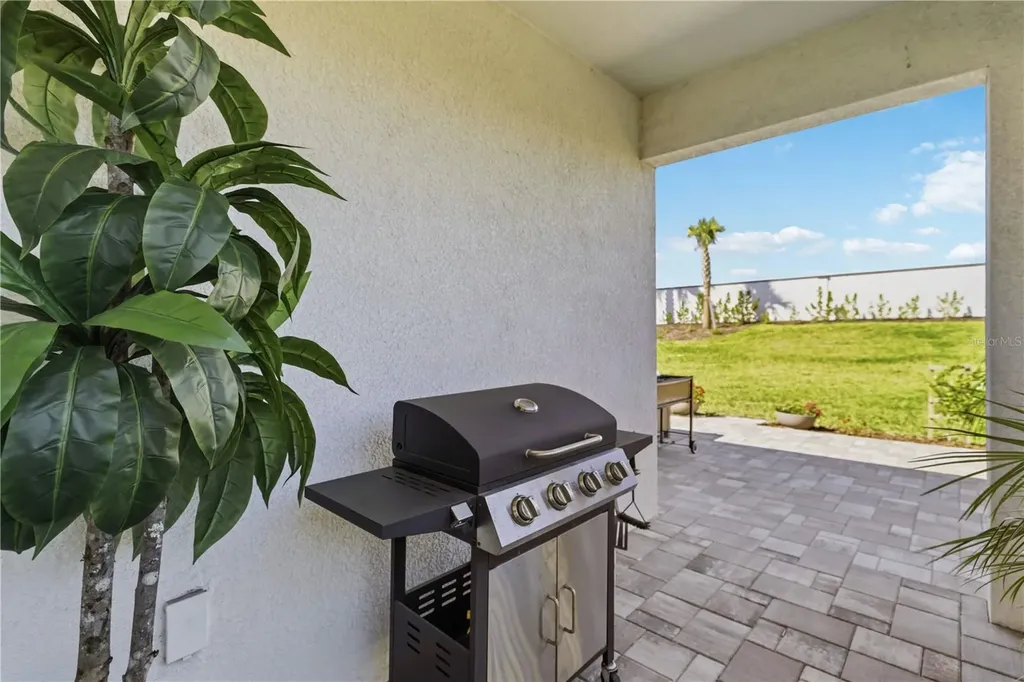 3387 Hilltop Circle Bradenton FL 34211