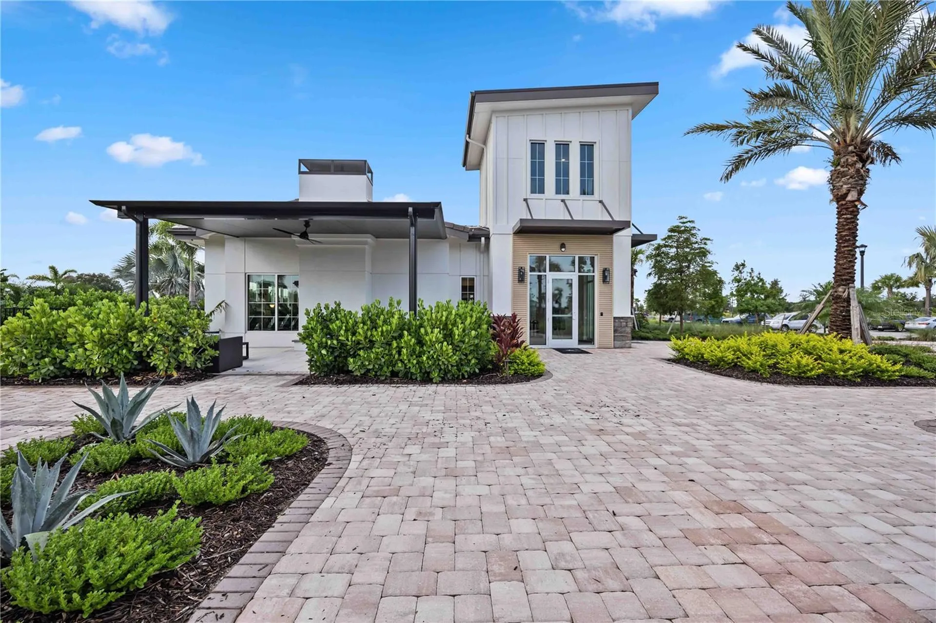 3387 Hilltop Circle Bradenton FL 34211