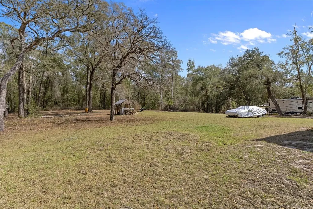 11881 SW 45th Street Webster FL 33597
