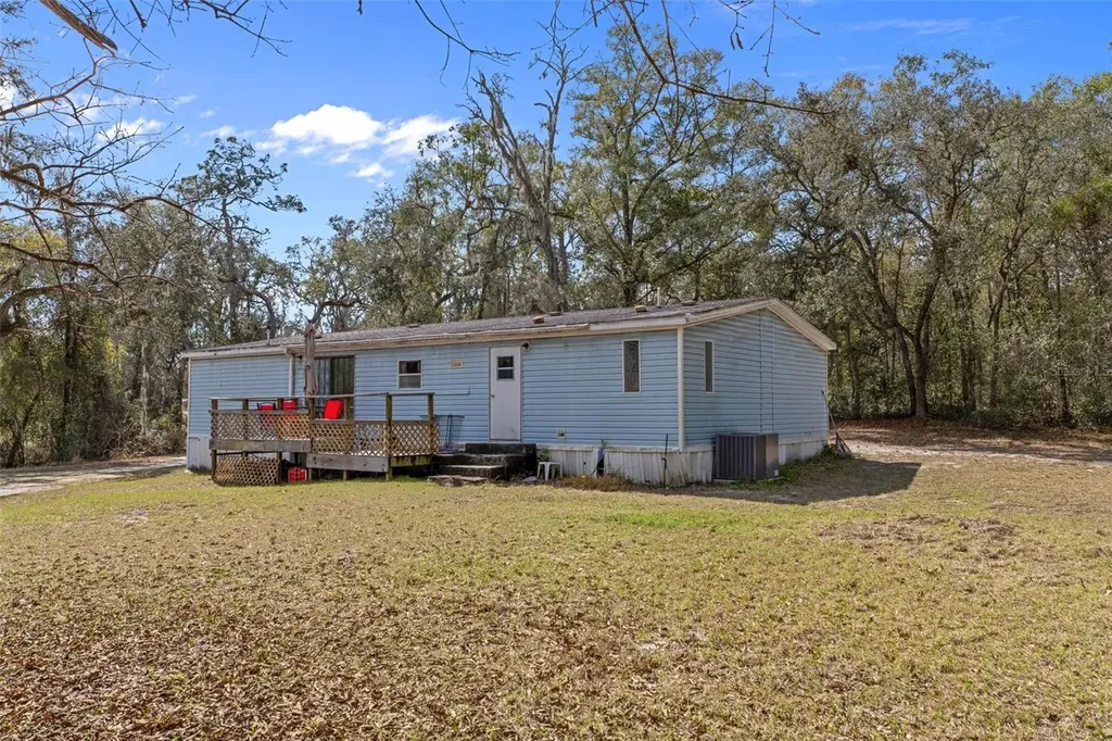11881 SW 45th Street Webster FL 33597