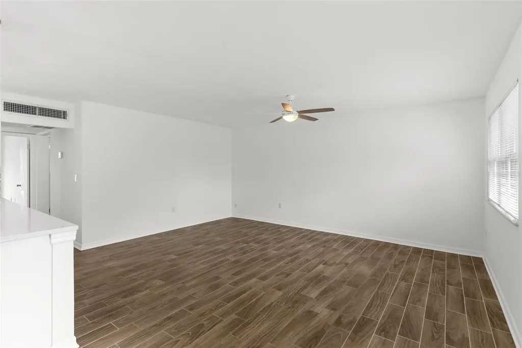 205 Kings Boulevard Sun City Center FL 33573