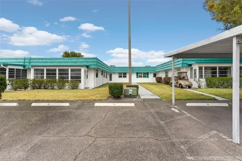 205 Kings Boulevard Sun City Center FL 33573
