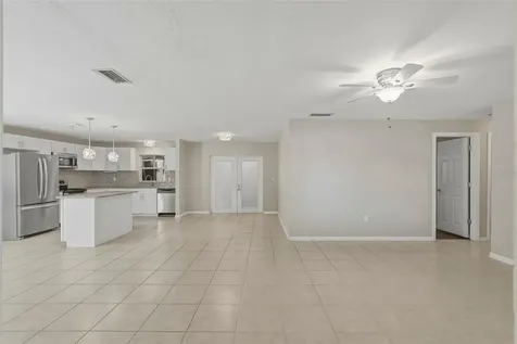 5760 71st Street N St Petersburg FL 33709
