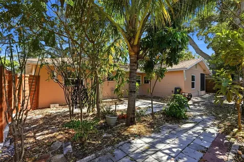 5760 71st Street N St Petersburg FL 33709