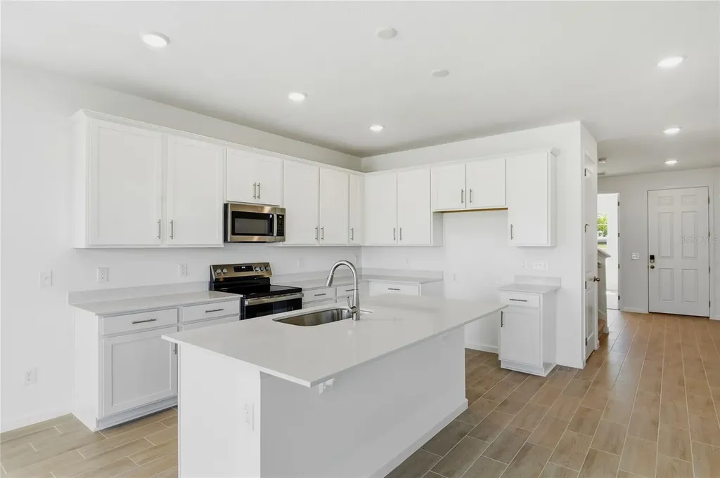 3493 Macchi Avenue Tavares FL 32778