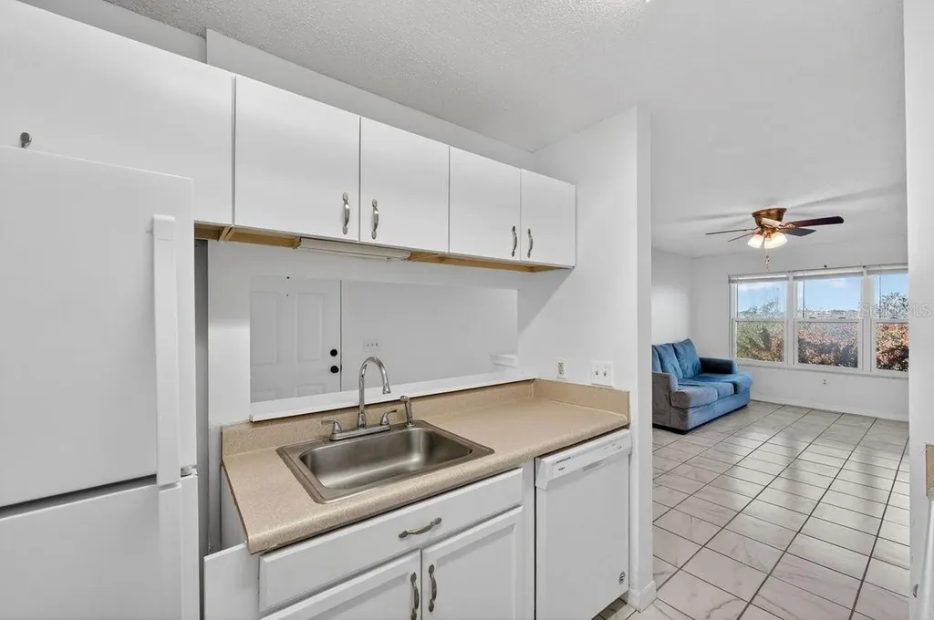 1401 S Palmetto Avenue Daytona Beach FL 32114