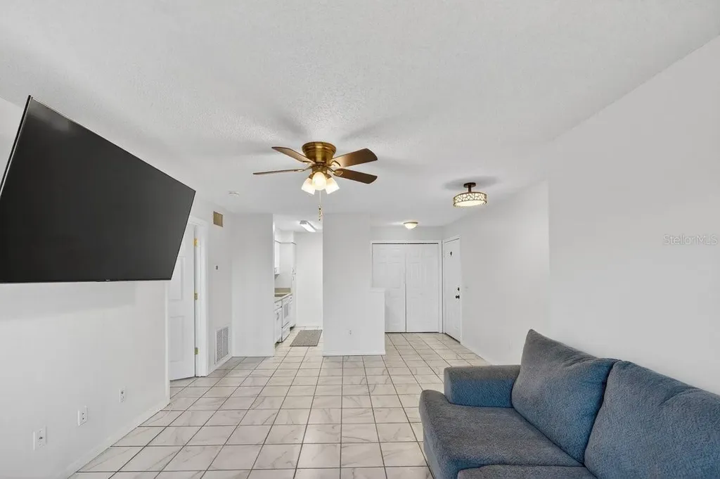 1401 S Palmetto Avenue Daytona Beach FL 32114