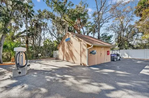 1401 S Palmetto Avenue Daytona Beach FL 32114