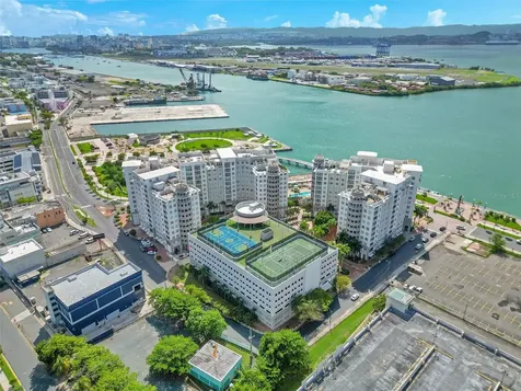 Cond Capitolio Plaza Calle Del Muelle San Juan PR 00901