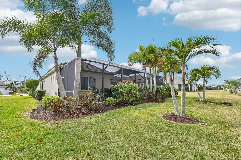 12819 Coastal Breeze Way Bradenton FL 34211