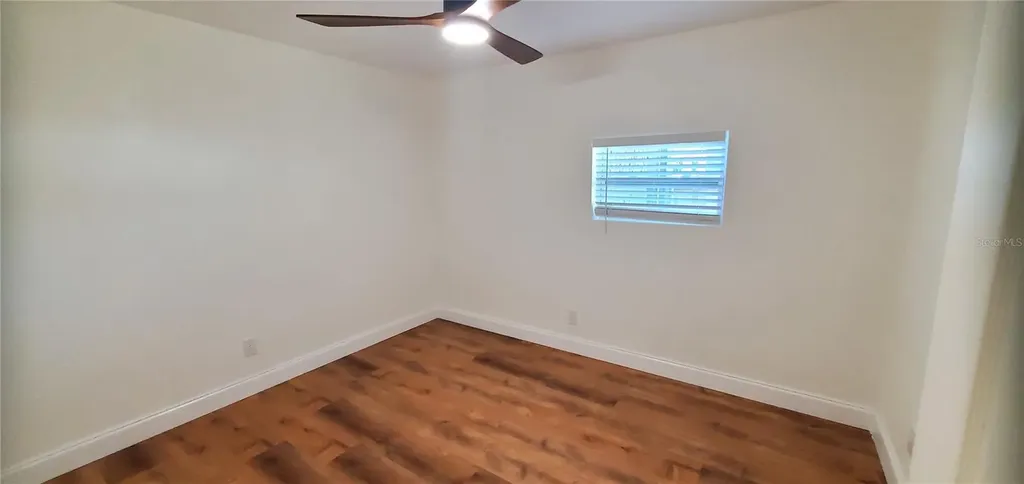 3865 15th Avenue S St Petersburg FL 33711