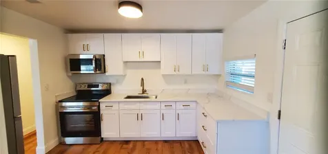 3865 15th Avenue S St Petersburg FL 33711