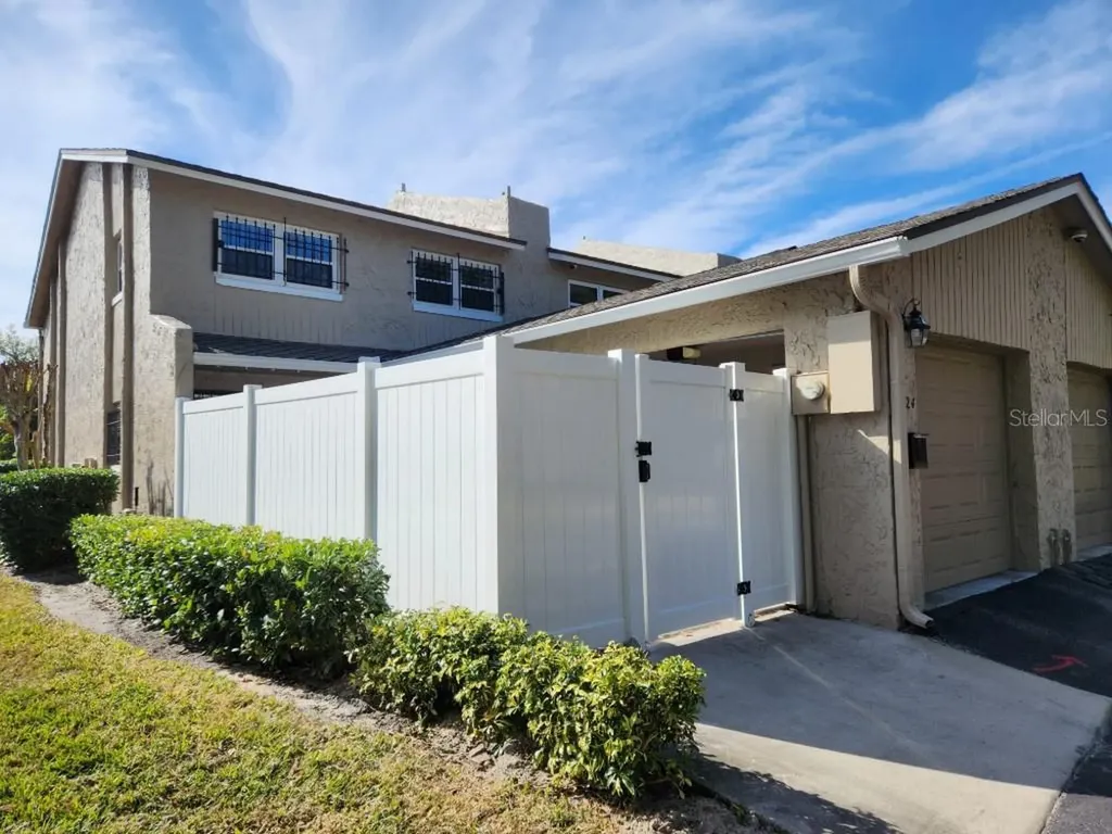 824 Town Circle Maitland FL 32751