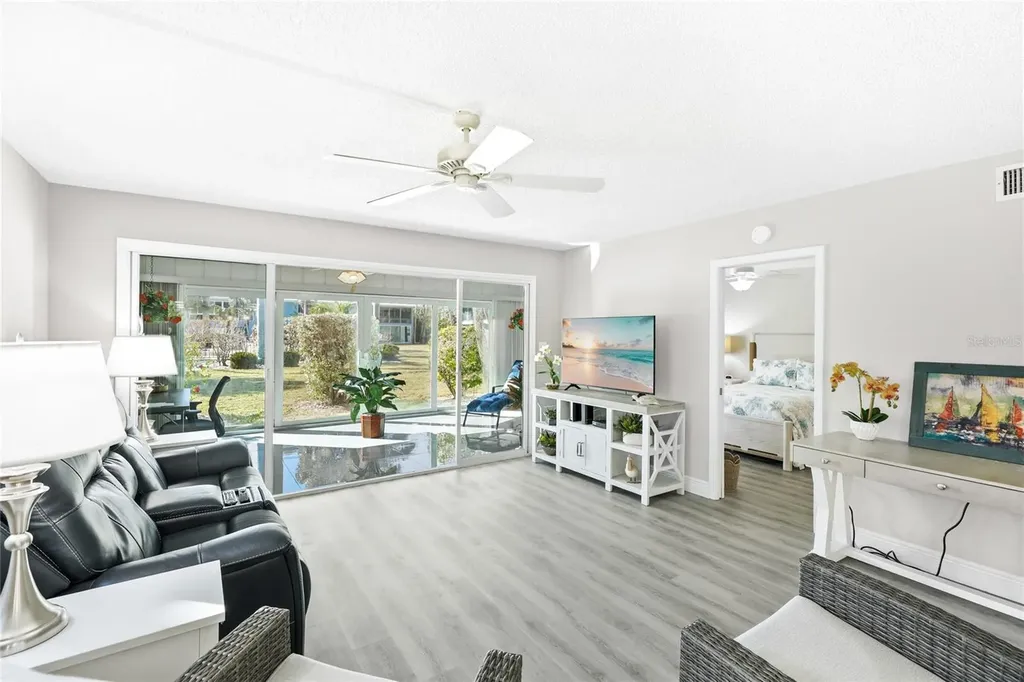 600 Manatee Avenue Holmes Beach FL 34217