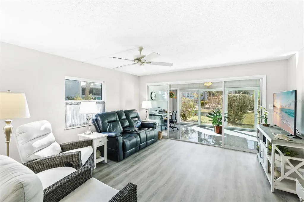 600 Manatee Avenue Holmes Beach FL 34217