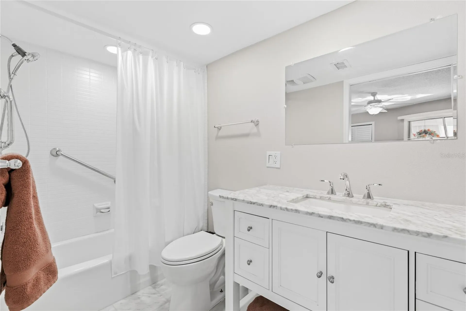 600 Manatee Avenue Holmes Beach FL 34217