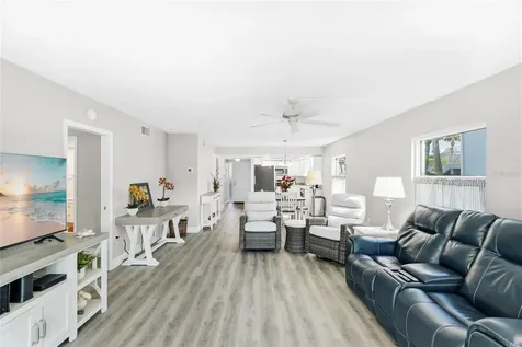 600 Manatee Avenue Holmes Beach FL 34217