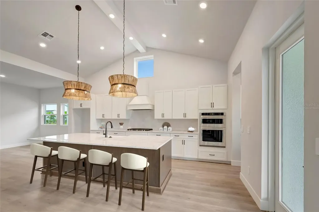 7245 Meadowshade Court Sarasota FL 34241